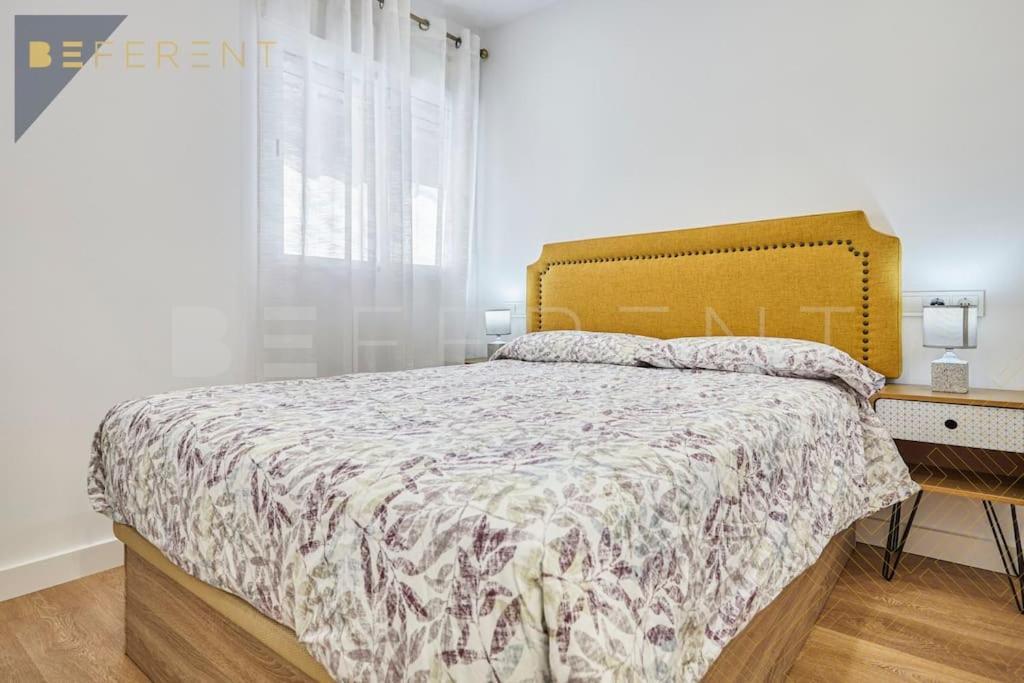 Beferent Plaza San Cristobal Apartment Alicante Bagian luar foto